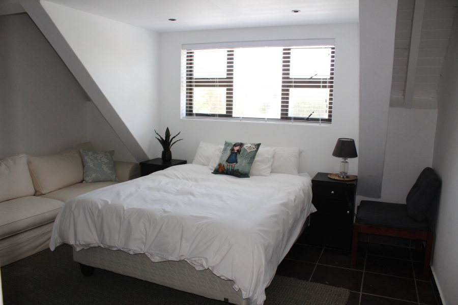 5 Bedroom Property for Sale in Canals Eastern Cape